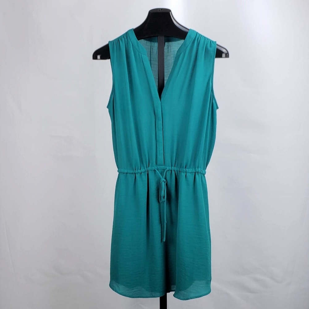 Perfect Sleeveless Tie-Waist Shirtdress